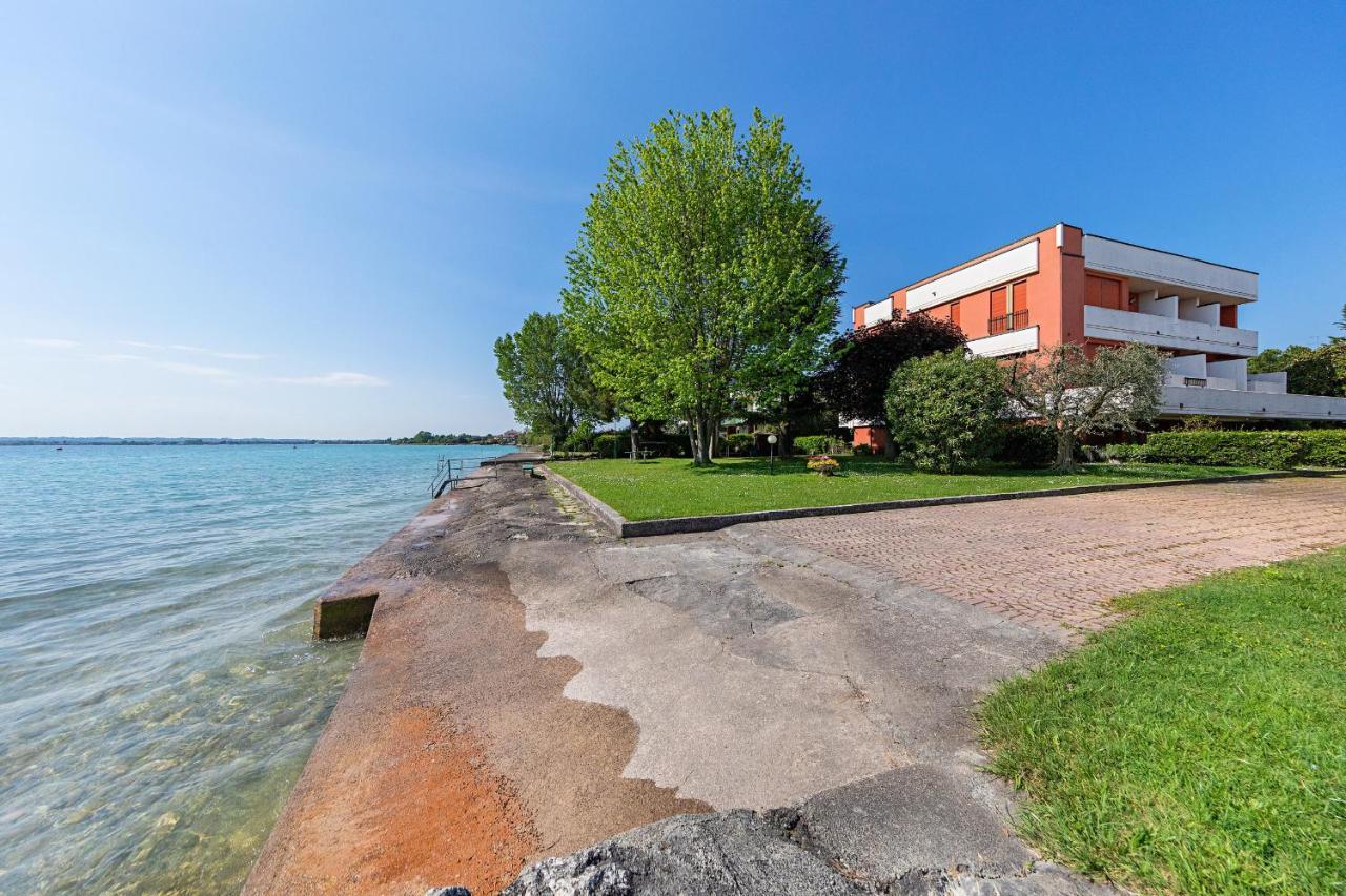 Splendid Apartment Pt-1 Sul Lago By Wonderful Italy Sirmione Eksteriør bilde